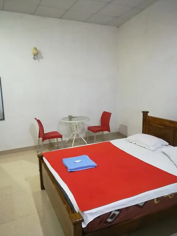Lakhiru Holiday Resort Negombo 0*,  Sri Lanka